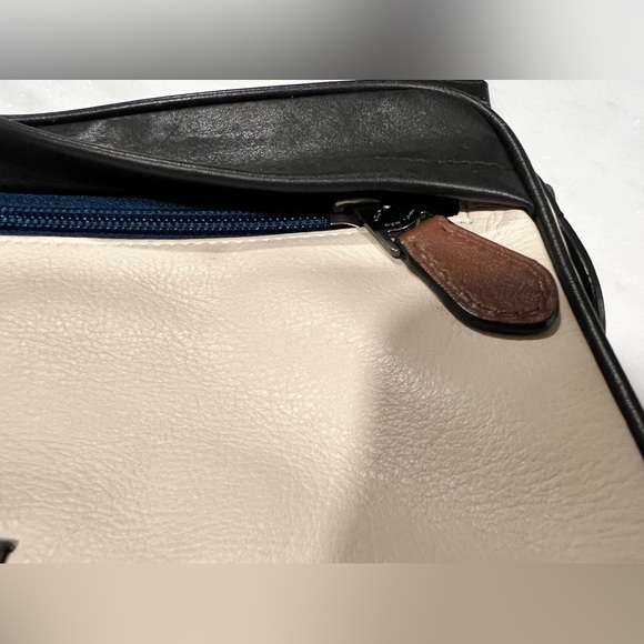 COACH Graham Leather Color Block Crossbody Bag (Unisex) 🔥 - Picture 5 of 16